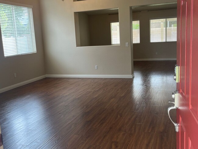 Photo - Murrieta 4 Bedroom