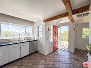 Photo - 3050 Knob Dr