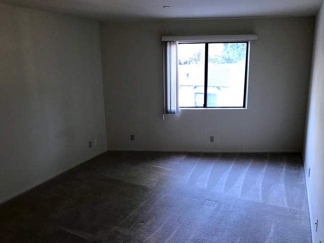 Photo - 1830 N Verdugo Rd