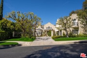 Photo - 2387 Stratford Cir