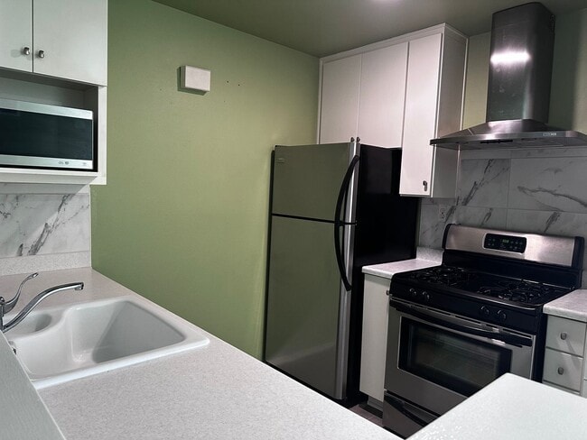 Photo - 10233 De Soto Ave Unit MAC 1