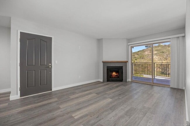 Photo - 1650 S El Camino Real Unit 201