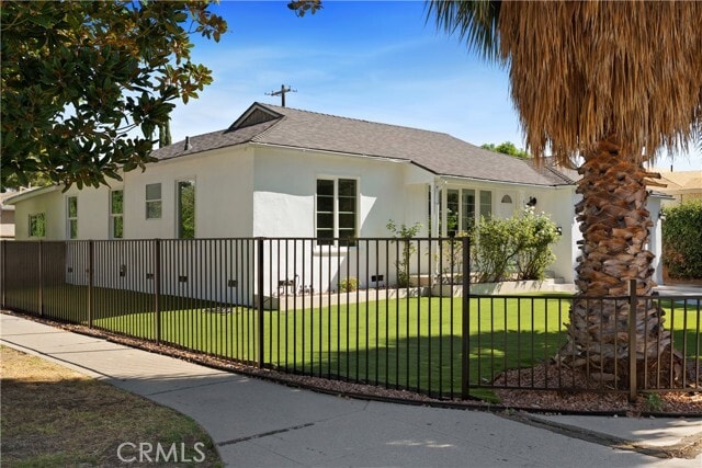 Photo - 6230 Zelzah Ave