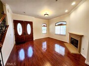 Photo - 1016 W Huntington Dr