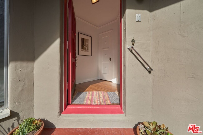 Photo - 1235 Hi Point St