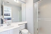 Photo - 33 Craftsbury Pl House