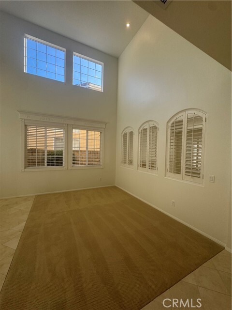 Photo - 27935 Hedgeline Dr