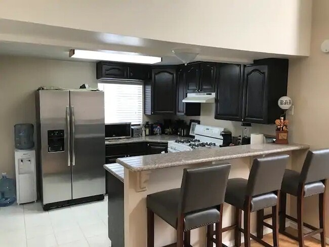 kitchen - 2911 S Carolina St House