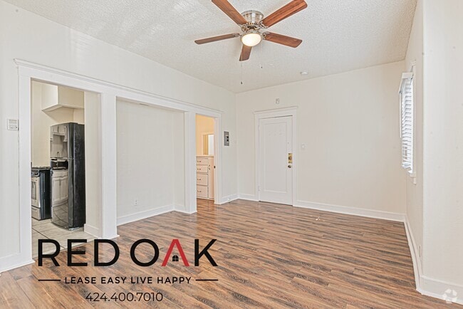 Building Photo - 2737 San Marino St Unit 204 Rental