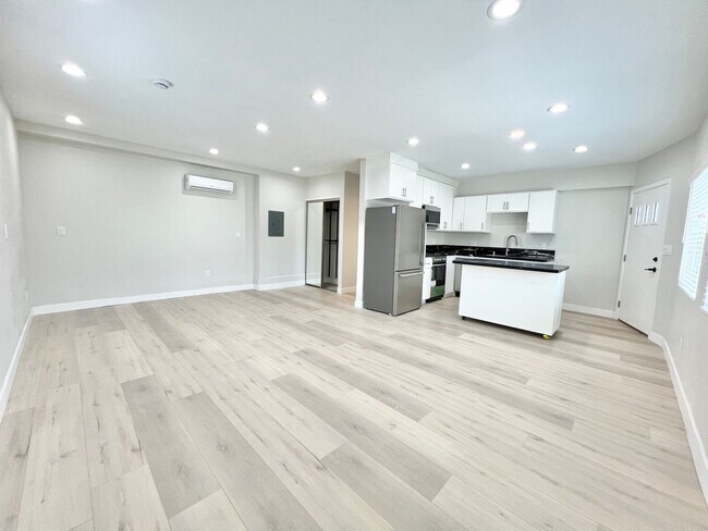 Photo - OTP - Broadway & Bonito Unit 1001 E. Broaway - B