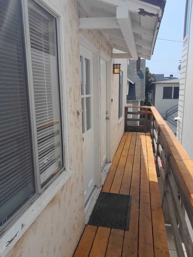 Photo - 221 29th St