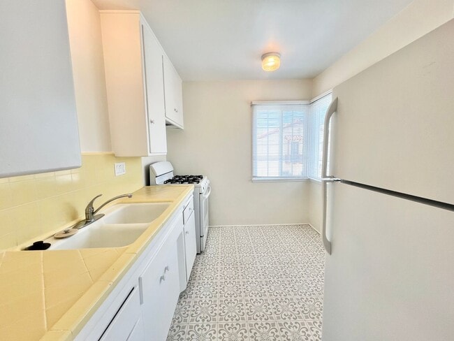 Photo - 150 St Joseph Ave Unit E