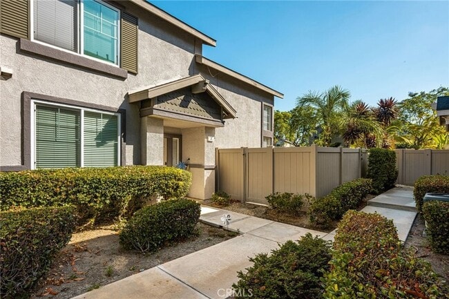 Photo - 3441 E Berkshire Ct