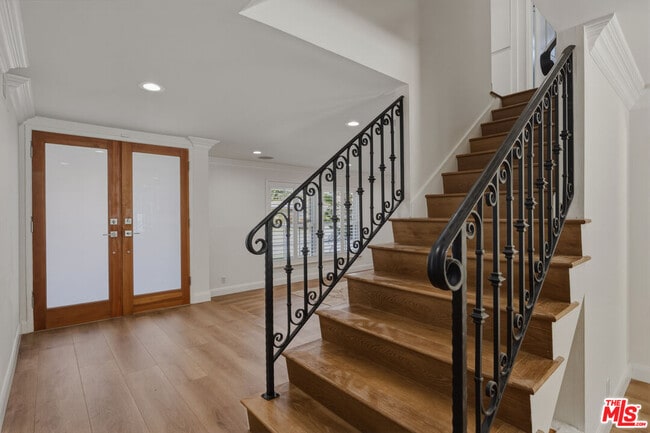 Photo - 29392 Hillrise Dr