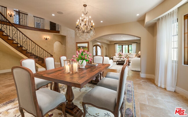 Photo - 265 N Kenter Ave