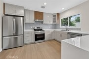 Photo - 2327 N Naomi St