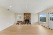Photo - 1114 Stovall Ave House