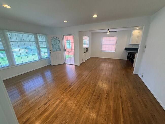 Photo - Adorable 2-bedroom home available for rent in Lakewood Mutuals!