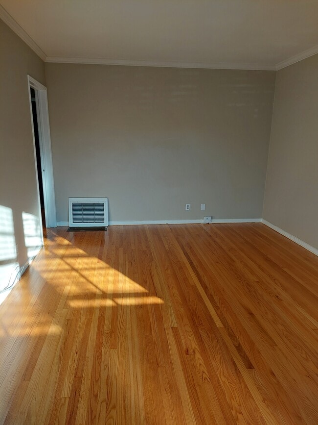 Living Room - 404 Naranja Dr Unit 404