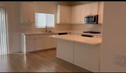 Photo - Charming House featuring 5 beds/3 baths Av...