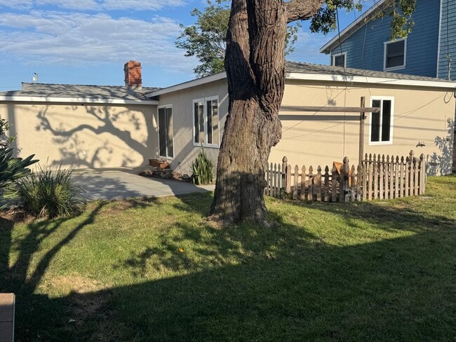 Photo - 22409 Evalyn Ave