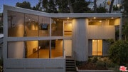 Photo - 3035 Windsor Ave