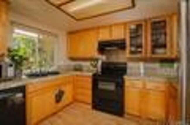 Photo - Terrific updated 2Br/2Ba condo in Bernardo Heights - Lomas Bernardo Complex