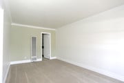 1BR, 1BA -725 SF - Las Casas Apartments
