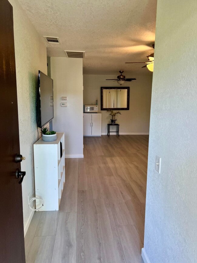 Photo - 2820 N Arcadia Ct Unit 112