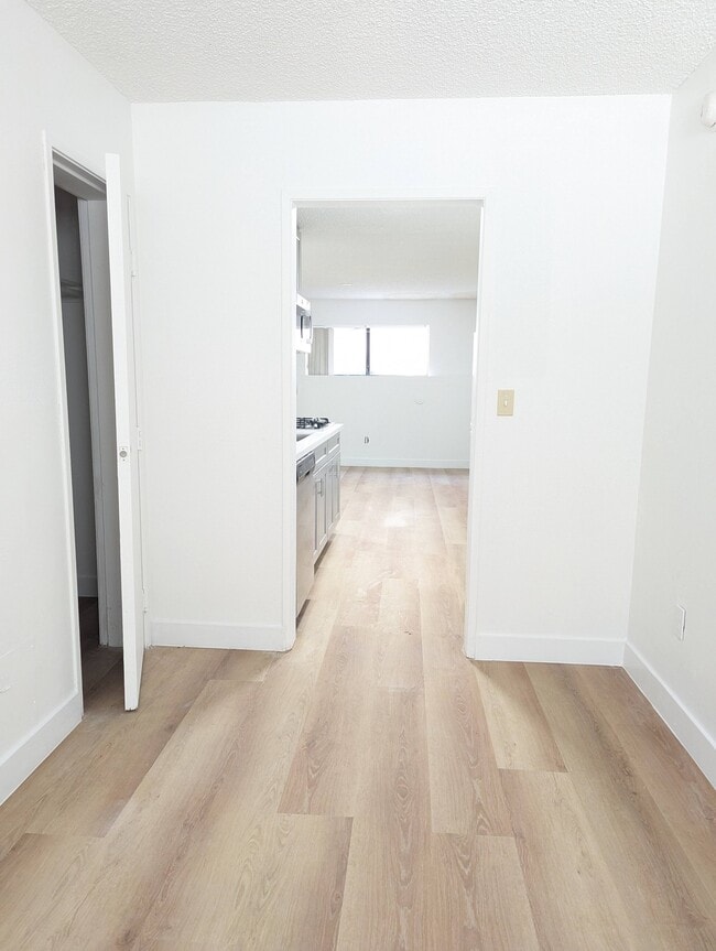 Bedroom - 2584 S Centinela Ave