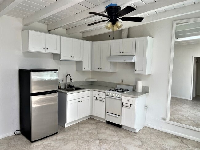 Photo - Adorable Studio Minutes away from the San Clemente Beaches! Unit C