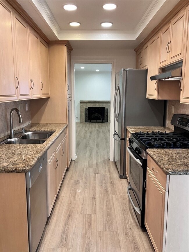 Photo - 18849 Lister Ln