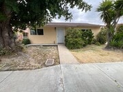 Photo - 567 Encinitas Ave