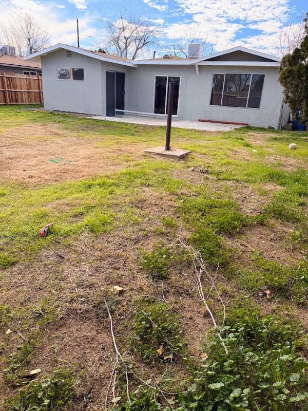 Photo - 44056 Date Ave