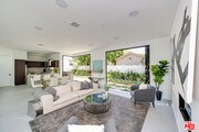 Photo - 370 N San Vicente Blvd House