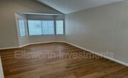 Photo - 10986 Elderwood Rd House
