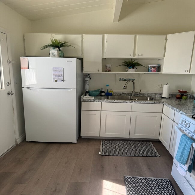 Photo - 590 Durham St