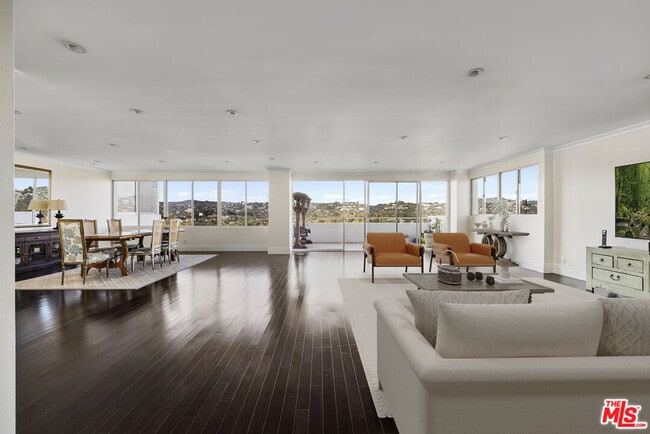 Photo - 875 Comstock Ave Unit 18A