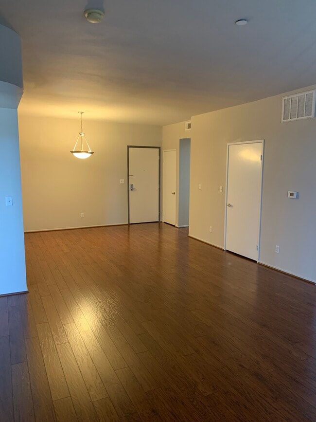 Livingroom/Dining/Unit Entrance - 10717 Lawler St Unit 2nd Floor
