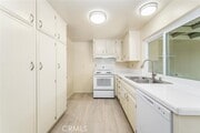 Photo - 4692 Larwin Ave Townhome