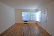 Photo - 11645 Moorpark St Apartment Unit 03