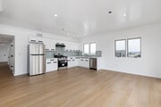 2BD, 2BA - 1,200SF - Kitchen - 930 S Robertson Blvd Apartments