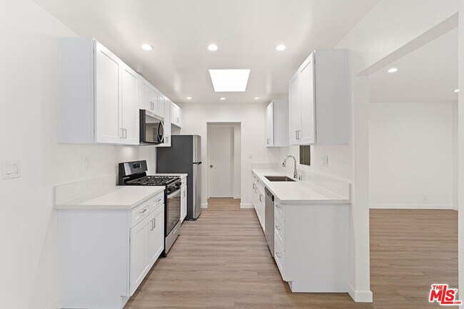 Photo - 2908 141st Pl Unit 1