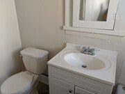 Bathroom - 206 N New Hampshire Ave Unit 12