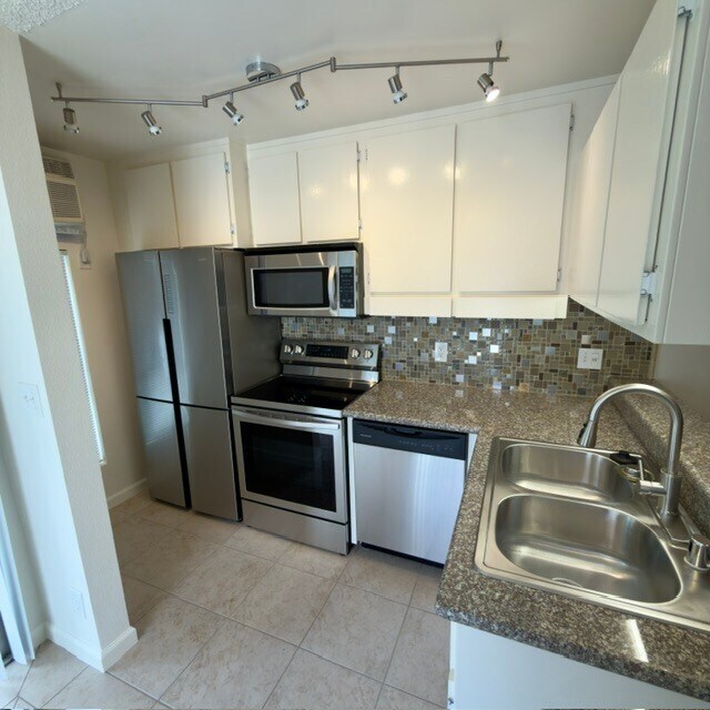 Floor Plan - 1 Bedroom/1 Bath