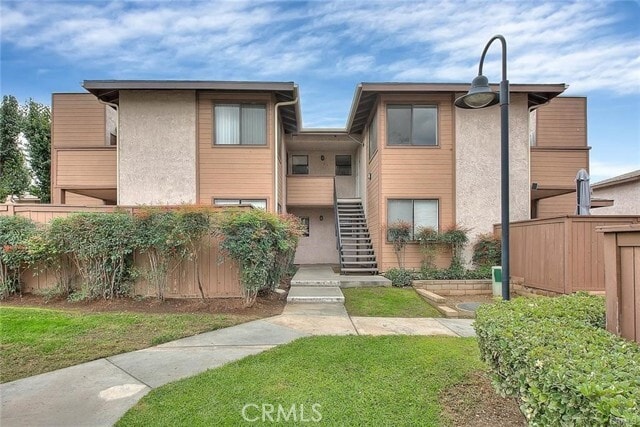 Building Photo - 1333 Massachusetts Ave Unit 201