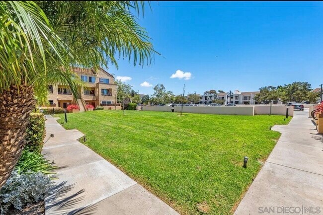 Photo - 3957 Nobel Dr Unit Venetian San Diego