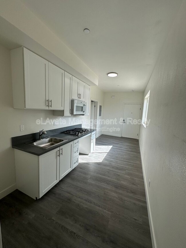 Photo - 226 W 87th St Unit 204