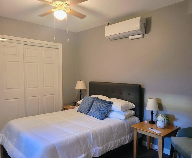 Photo - 248 Bluefield Ave