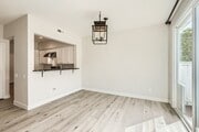Photo - Beautifully Remodeled Townhome in the Cambria Community – Del Mar Heights